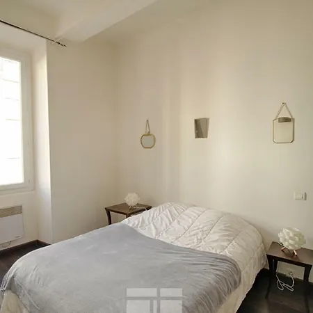 Superbe Cours Napoleon Apartment *